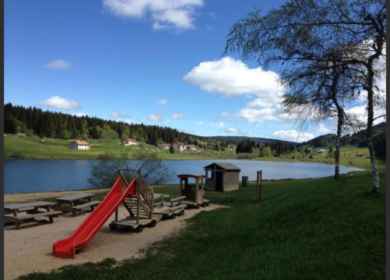 Gite Avec Terrasse Et Belle Vue - Chaletnelda Com ลามูรา ภายนอก รูปภาพ